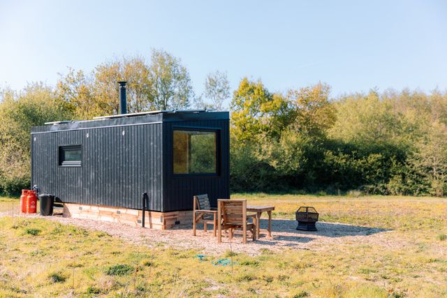 Reepicheep off-grid cabin, photo 6